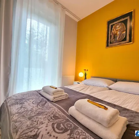 365pam - Faraon 21 * Ustronie Morskie