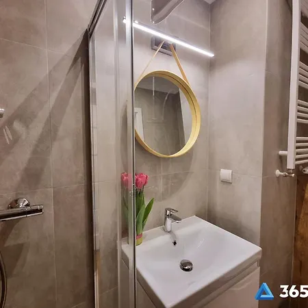 365pam - Faraon 21 Daire Ustronie Morskie