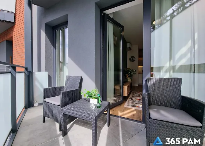 365pam - Faraon 21 Ustronie Morskie